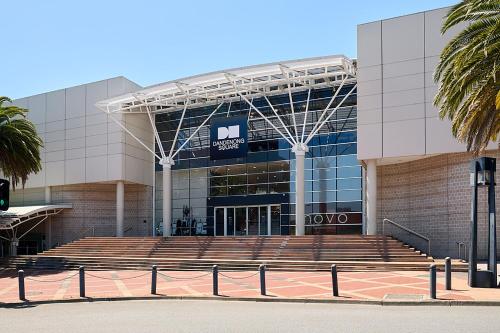 holiday inn dandenong by ihg