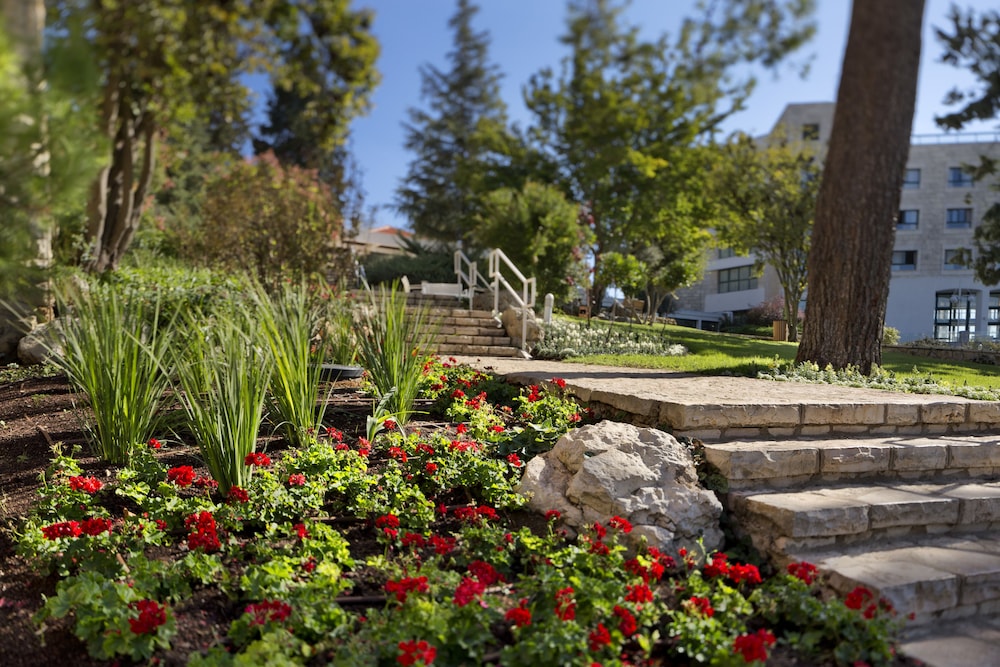 mate yehuda regional council