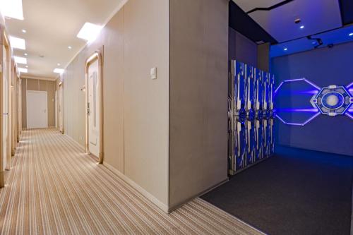 caps lock future hotel