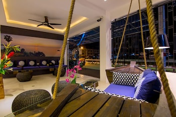 hotel the journey patong new