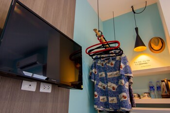 hotel the journey patong new