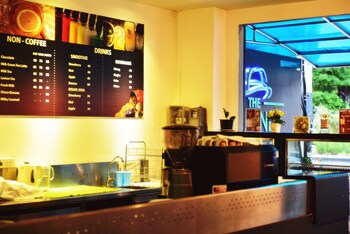 hotel the journey patong new