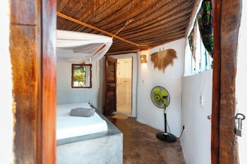 maisha matamu beach hotel