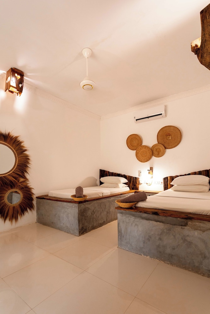 maisha matamu beach hotel