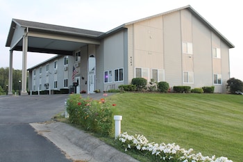 american host inn