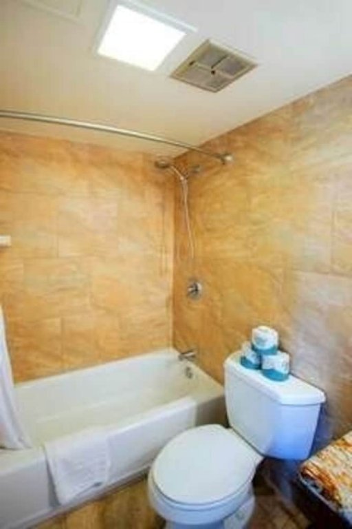 deluxe panoramic mountain view condo 37th floor free parking and wifi