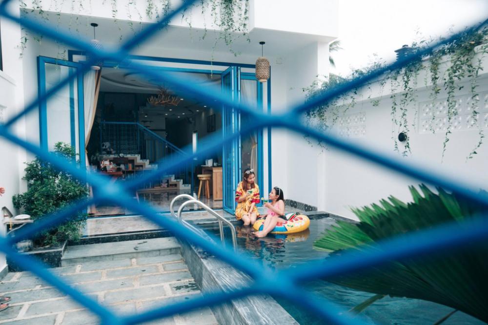 hoi an lazy bear hostel