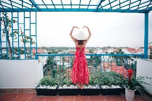 hoi an lazy bear hostel