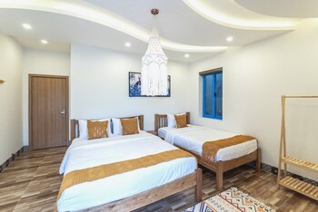 hoi an lazy bear hostel