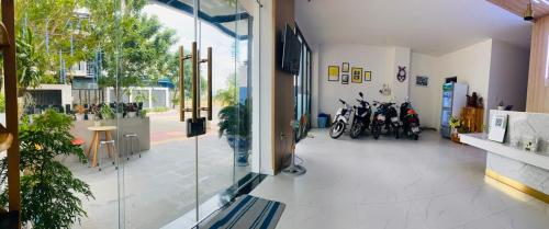 vision hotel