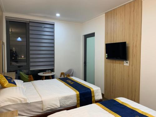 vision hotel