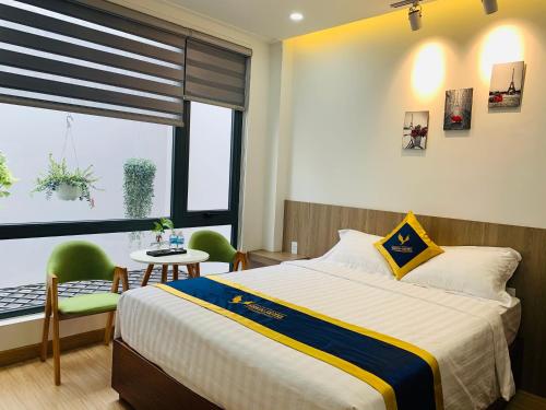 vision hotel