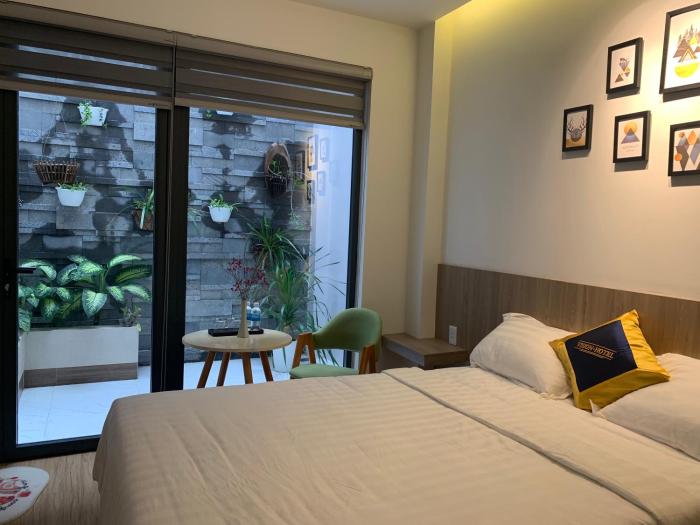 vision hotel