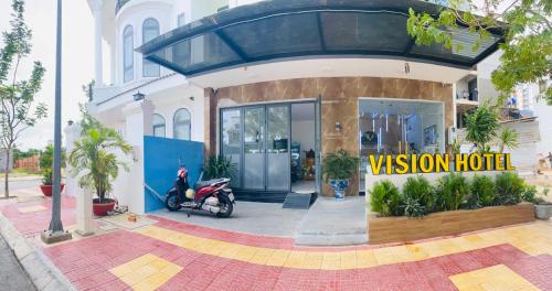 vision hotel