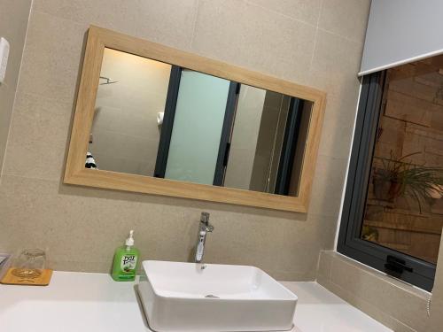 vision hotel