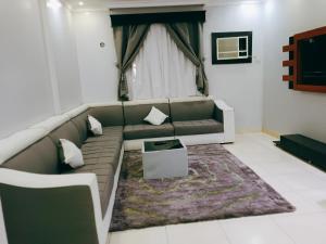 burj al hayat furnished suites al malaz