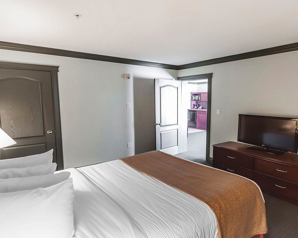 velora hinton ascend hotel collection
