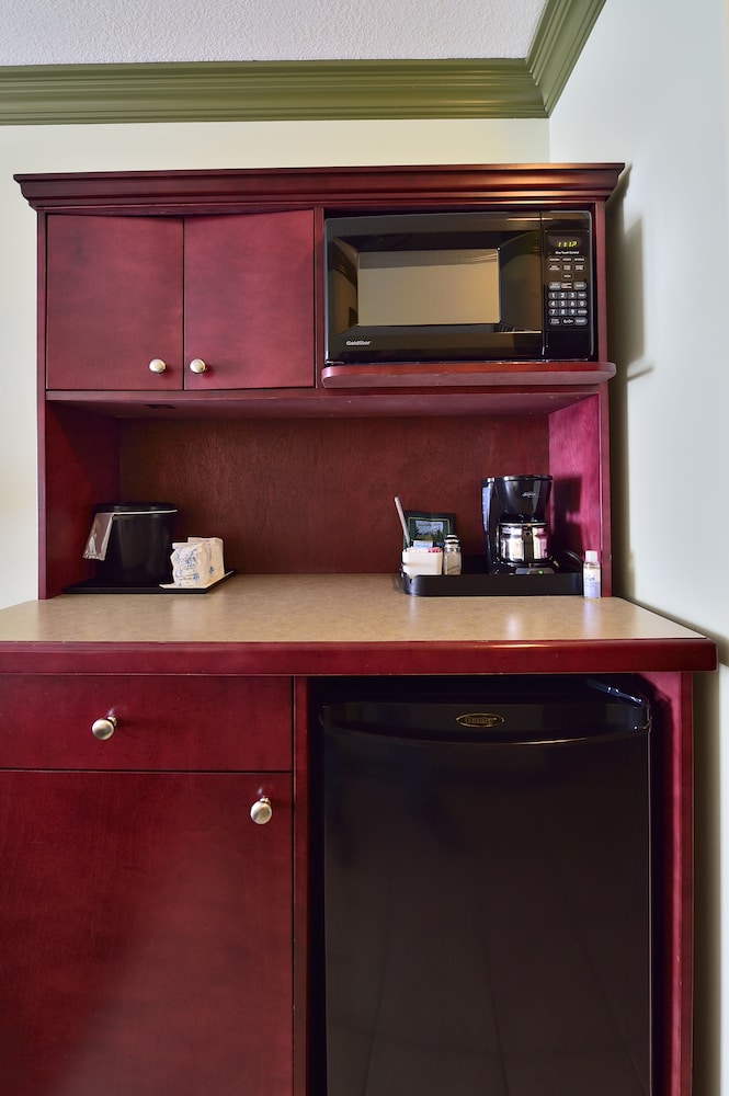 velora hinton ascend hotel collection