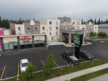 Velora Hinton, Ascend Hotel Collection,Edson>>Alberta,3 star