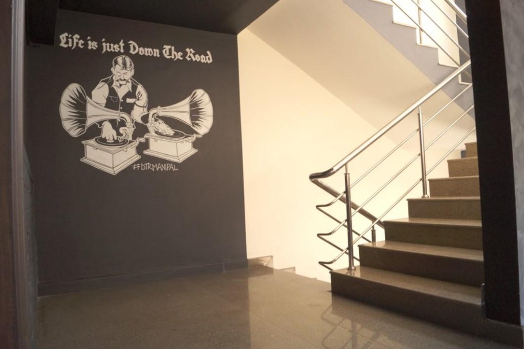 Pratham Inn By Downtown Hotels,,2 star