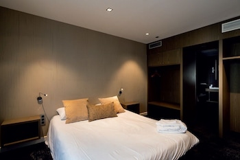 hotel pavillon de lermitage