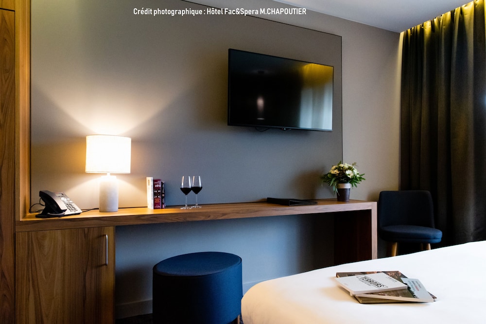 hotel pavillon de lermitage