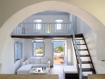 onar patmos
