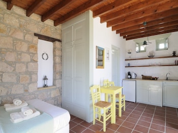 onar patmos