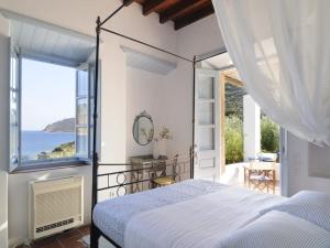 onar patmos