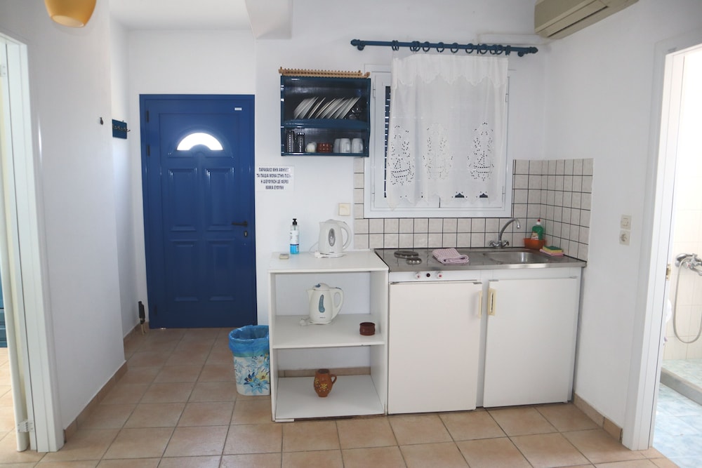 fyrogenis palace hotel apartments