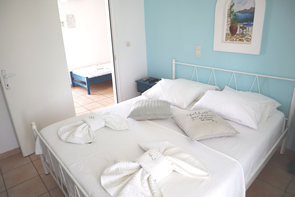 fyrogenis palace hotel apartments