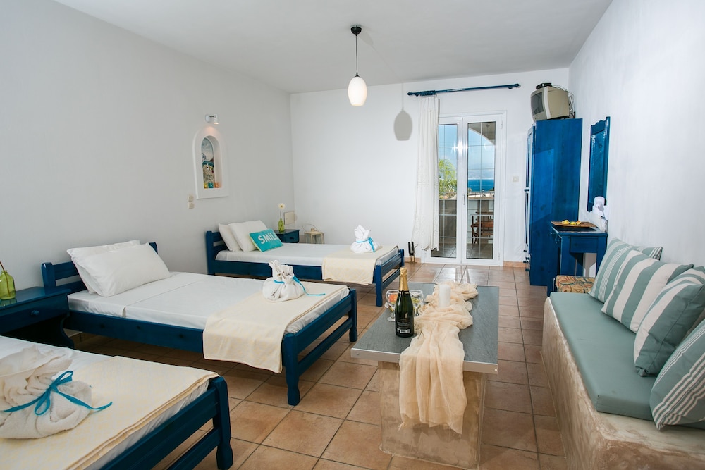 fyrogenis palace hotel apartments