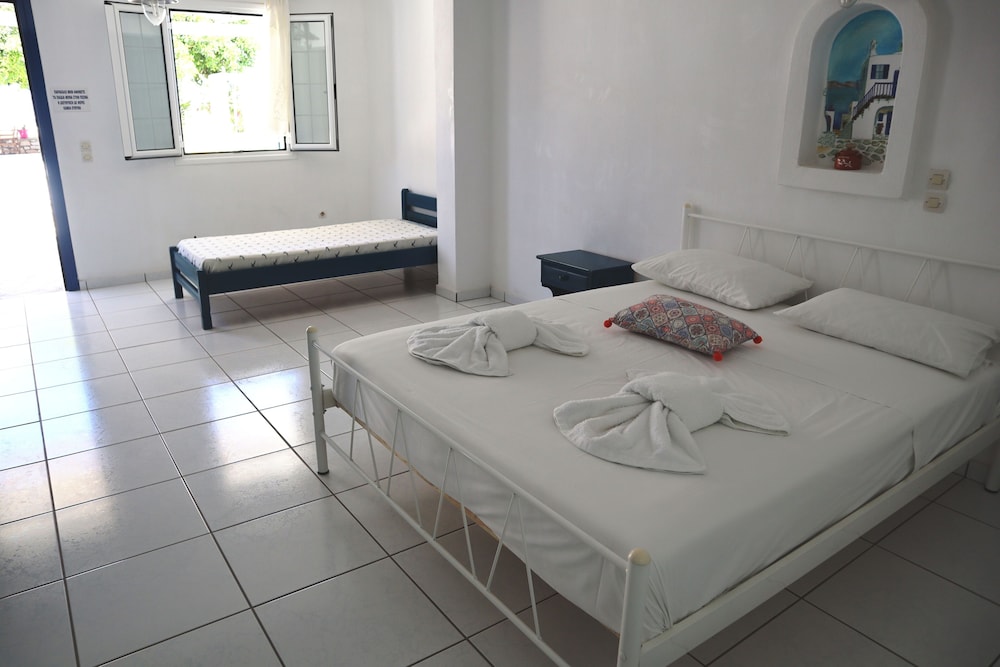 fyrogenis palace hotel apartments