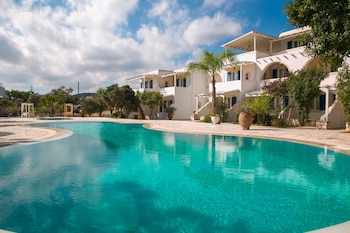 Fyrogenis Palace Hotel - Apartments,,2 star