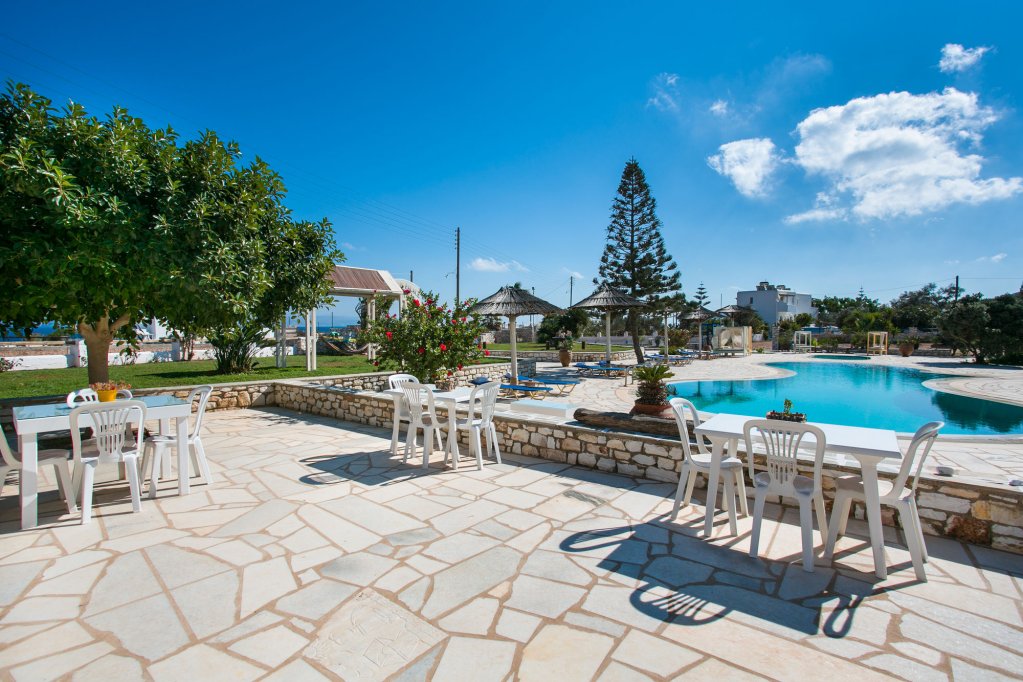 fyrogenis palace hotel apartments