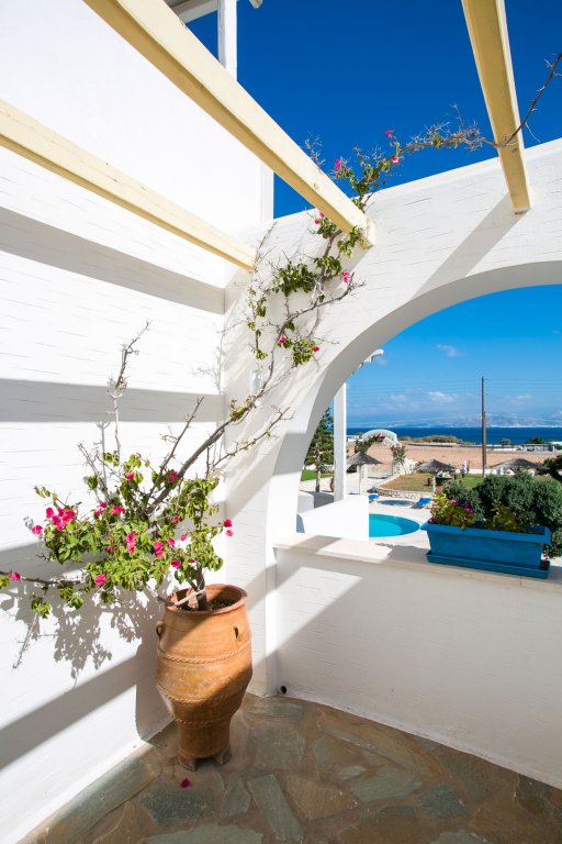fyrogenis palace hotel apartments