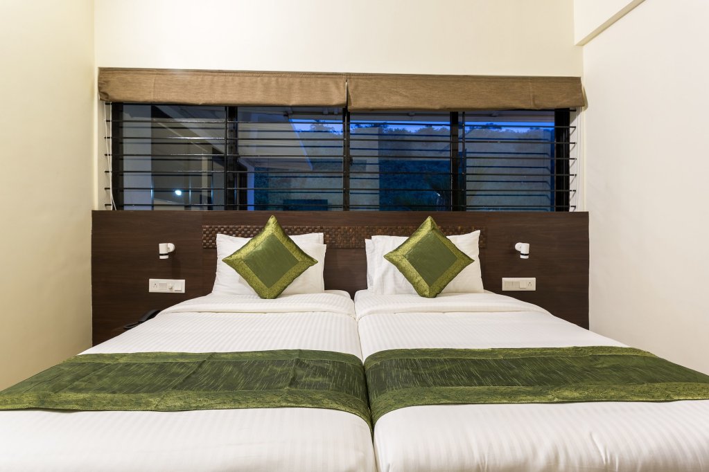 Xec Residency,Curtorim>>Cavelossim,4 star