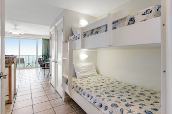 fantastic ocean front 1 bd condo at boardwalk in panama city beach
