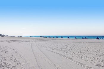 fantastic ocean front 1 bd condo at boardwalk in panama city beach