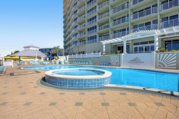 fantastic ocean front 1 bd condo at boardwalk in panama city beach