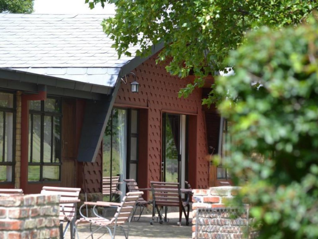 Golden Gate Hotel,Free State>>Clarens,3 star