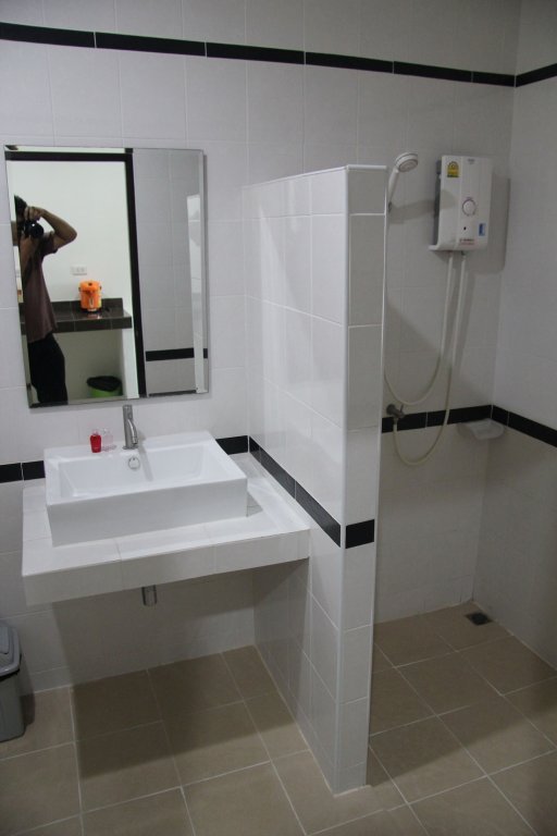 Kanlaya Park Apartment Hotel,,3 star