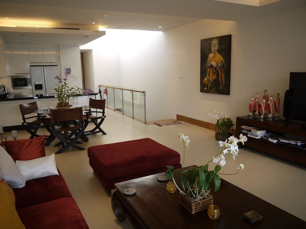 the pearl of naithon