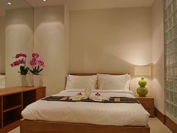 the pearl of naithon