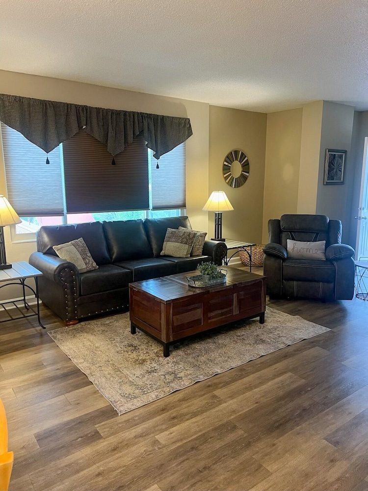 river place 15 2 br condo