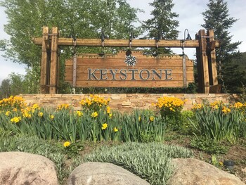 keystone