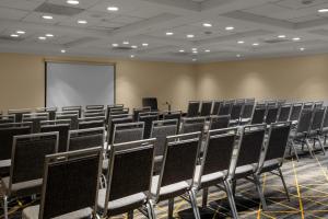 holiday inn boston dedham htl and conf ctr