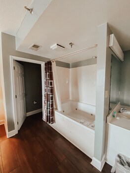 river place condos 205 2bd