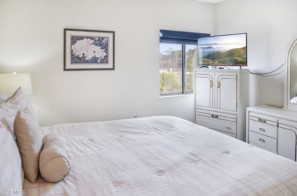 river place condos 205 2bd