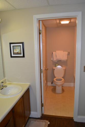 river place condos 205 2bd